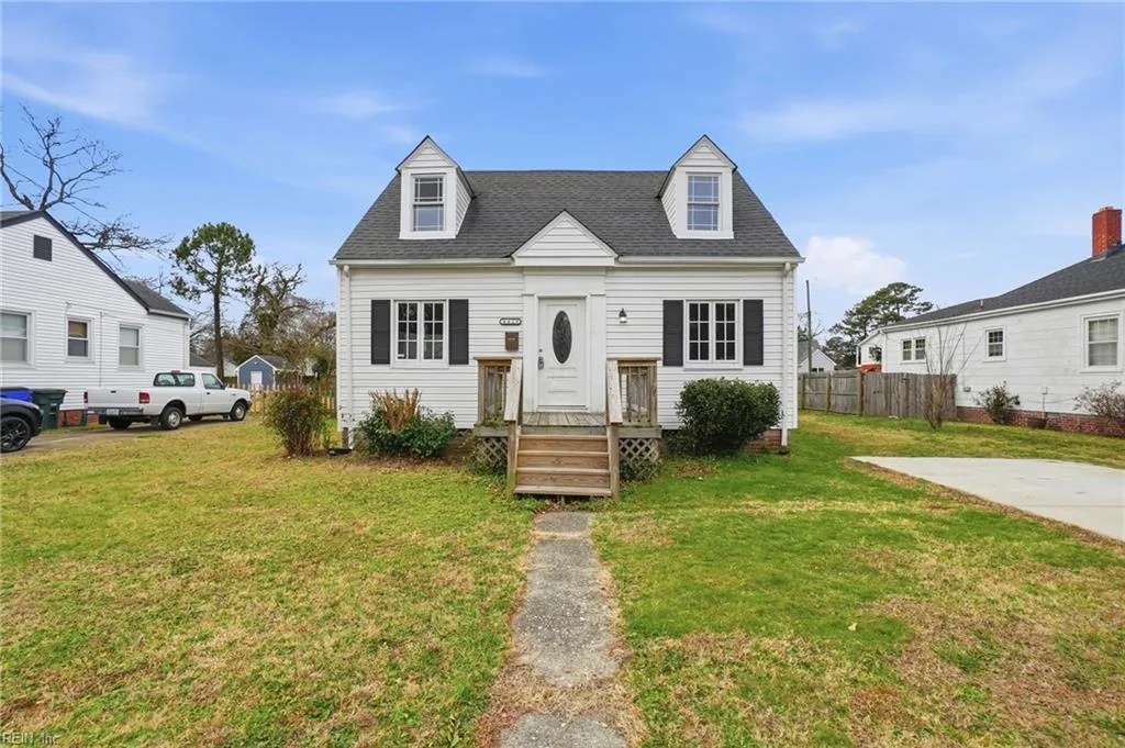 6429 Clare RD, NORFOLK VA 23513
