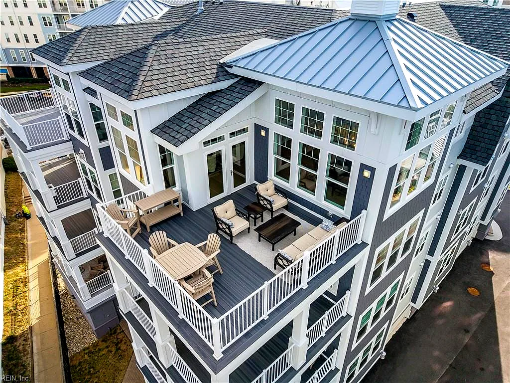 3416 Point Chesapeake Way #5026, Virginia Beach — photo