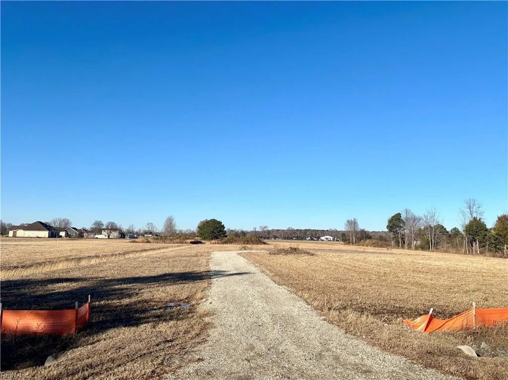 1928 Hungarian RD, CHESAPEAKE VA 23322