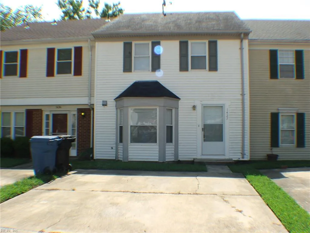 1427 Grassmere Ct, Virginia Beach — photo