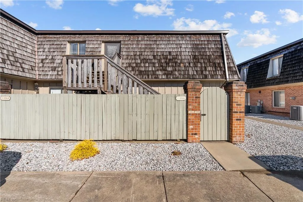 1066 Ocean Pebbles Way, Virginia Beach — photo