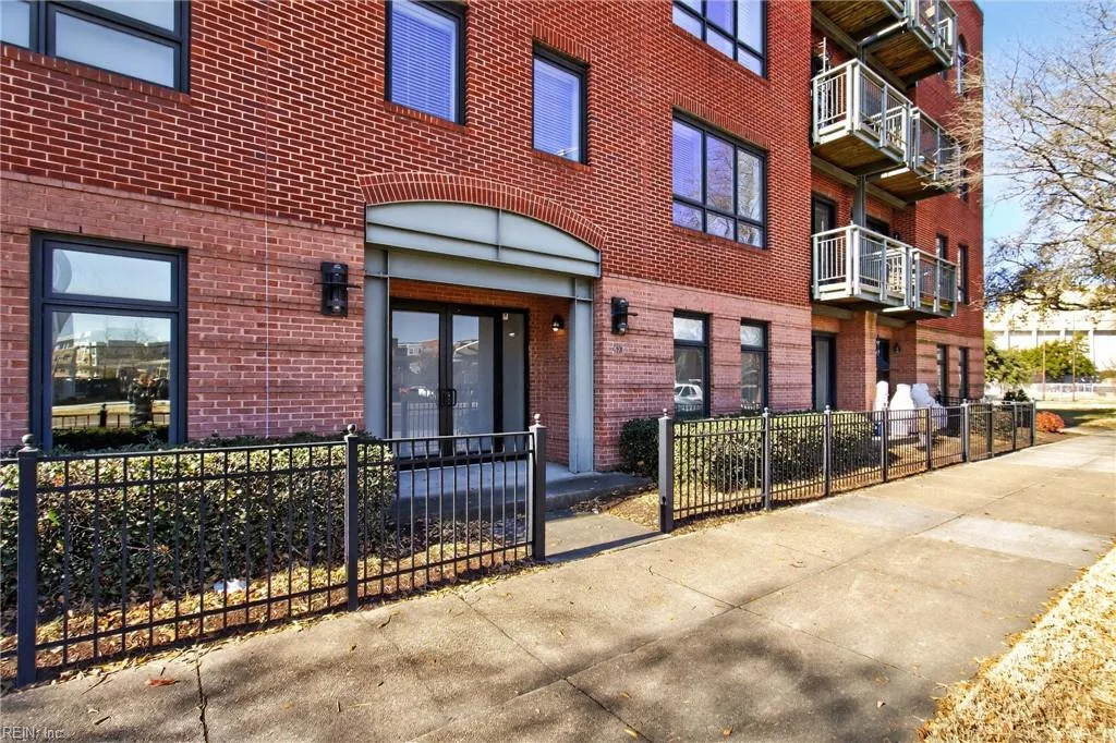 433 Saint Pauls BLVD #4D, NORFOLK VA 23510