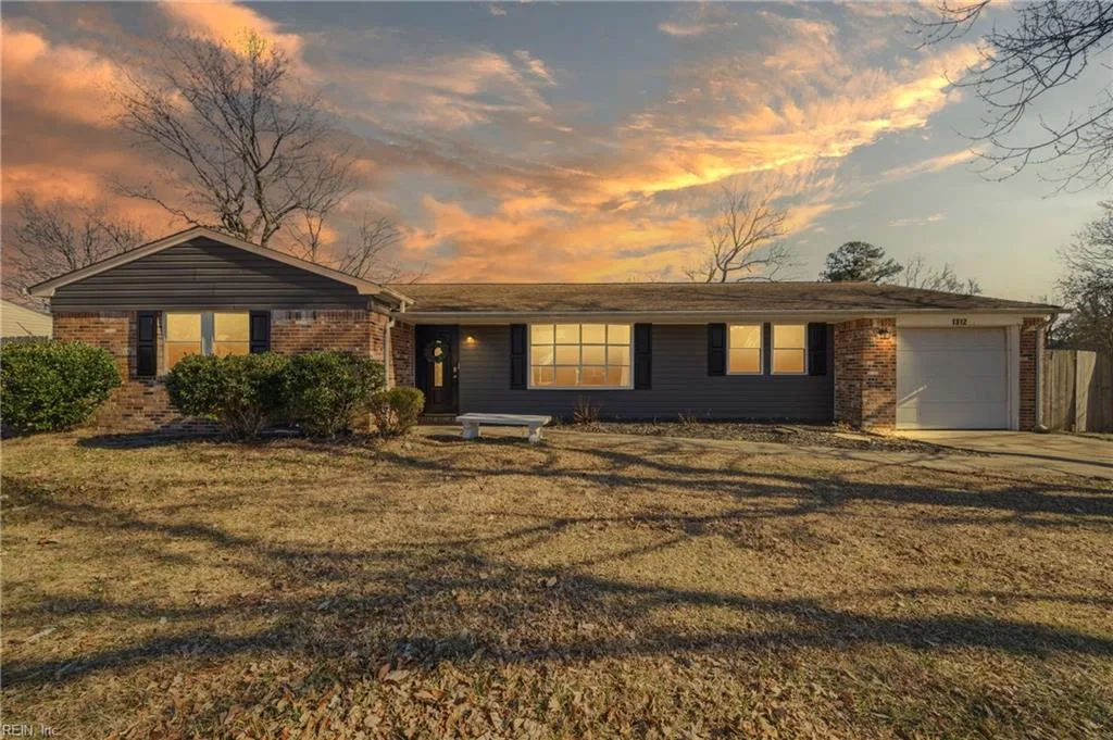 1312 Sir Kay Dr, Chesapeake — photo