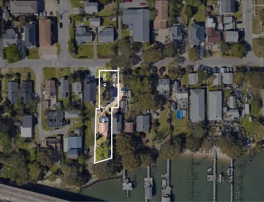 1239 Little Bay Ave, Norfolk — photo