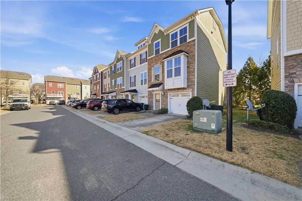 4311 Salt Marsh Ln, Chesapeake — photo