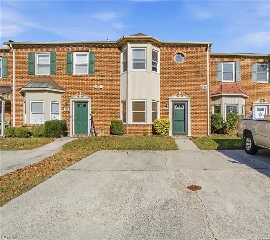 746 Creekside Cres, Chesapeake — photo