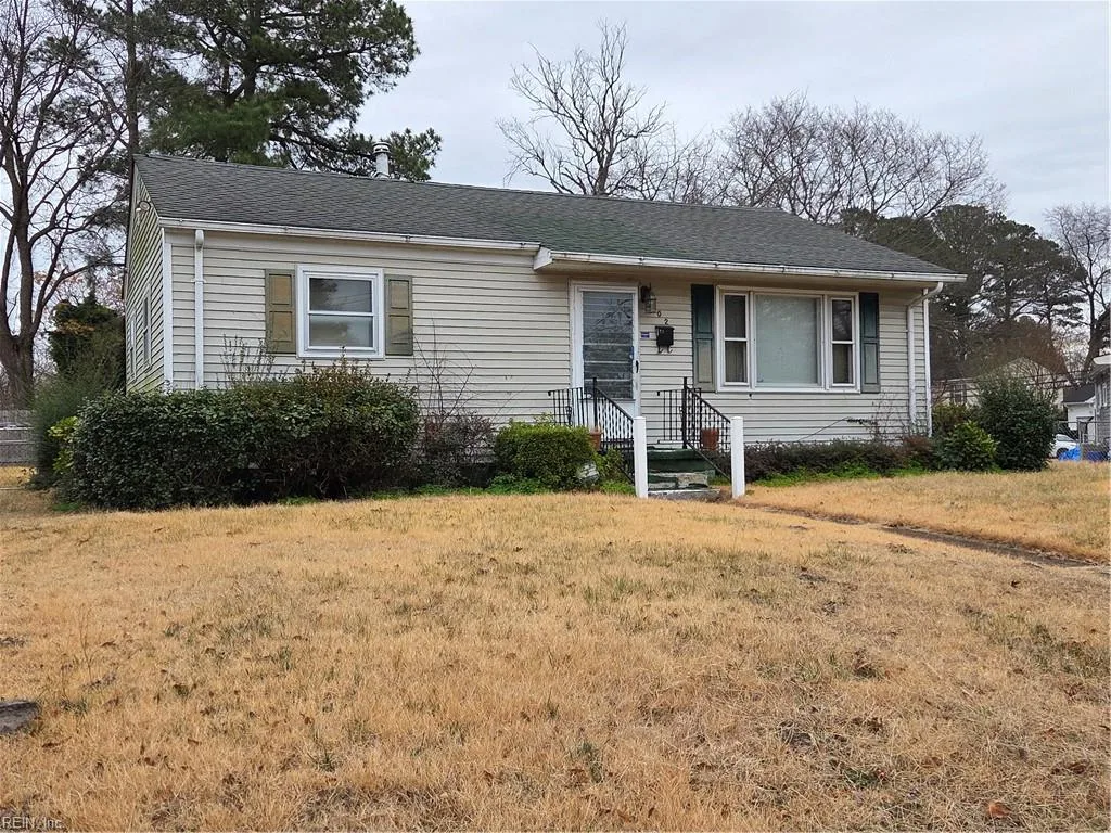 202 BUNCHE BLVD, PORTSMOUTH VA 23701