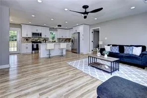 6999 Linda Cir, Hayes — photo