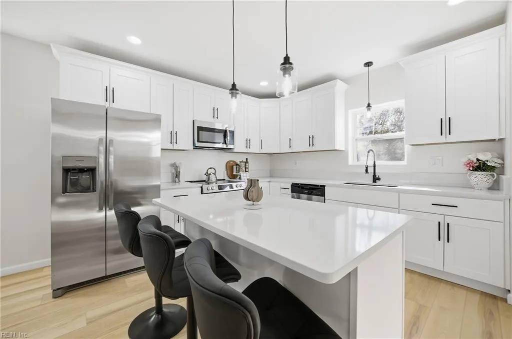 4905 Warwick Blvd, Newport News — photo