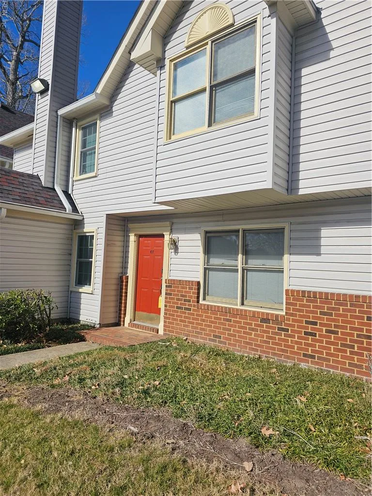 4 Verde Quay QUAY #F, HAMPTON VA 23666