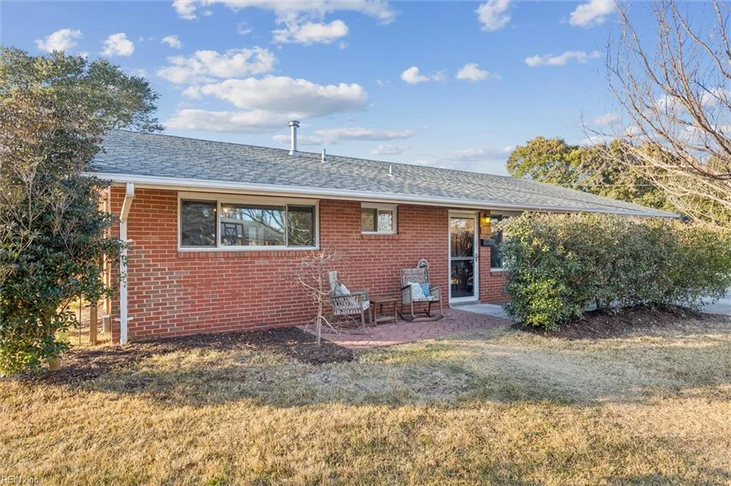 9601 Marlina Ct, Norfolk — photo