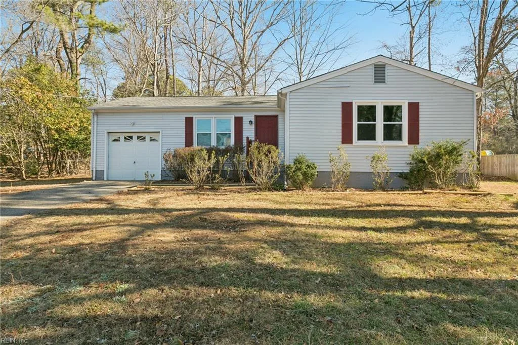 143 W Rexford Dr, Newport News — photo