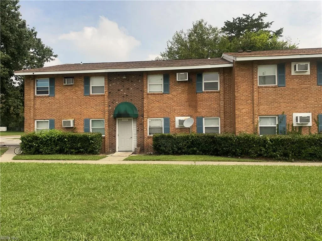 2500 Leo St #4, Norfolk — photo