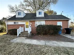 4749 Deerfield Ln, Virginia Beach — photo