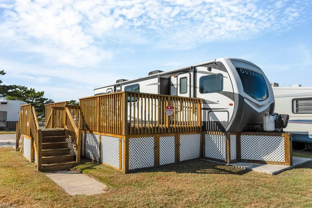 3665 Sandpiper Rd #189, Virginia Beach — photo