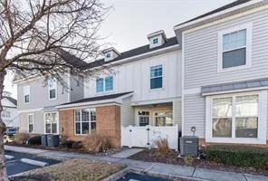 4141 Mariners Point Rd, Norfolk — photo