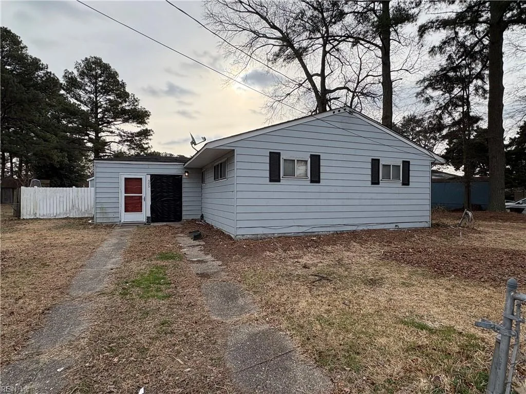 505 Kent Dr, Portsmouth — photo