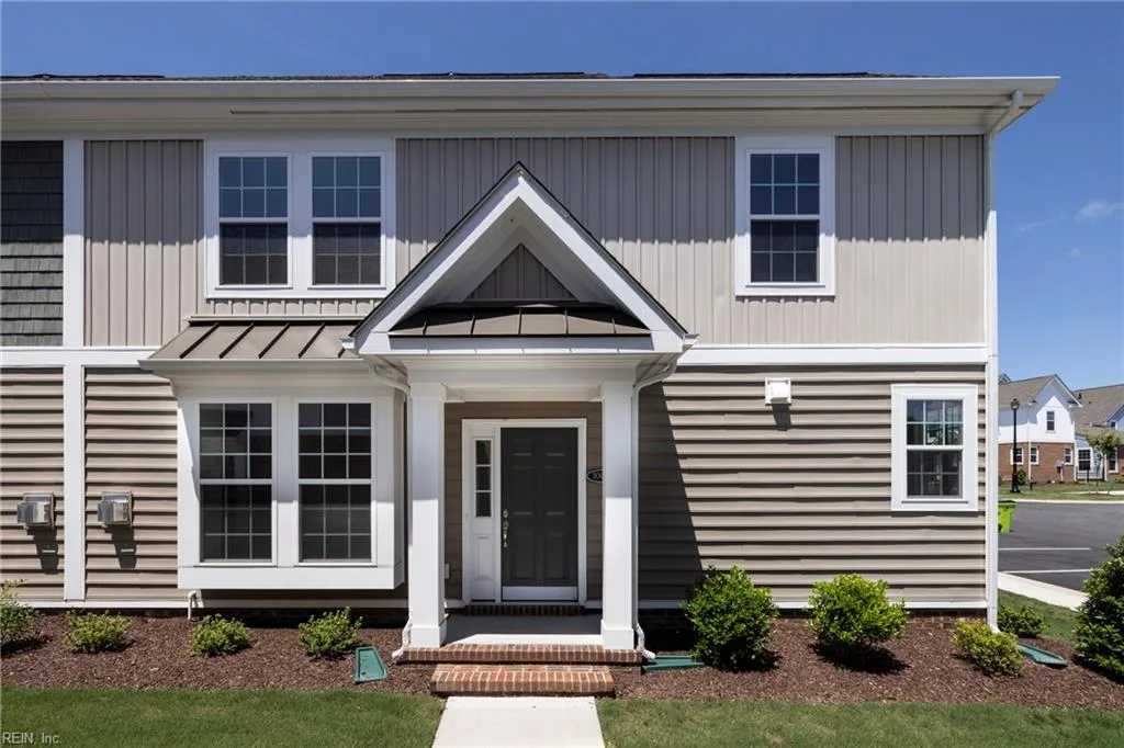 1014 Robinson Rd #D, Suffolk — photo