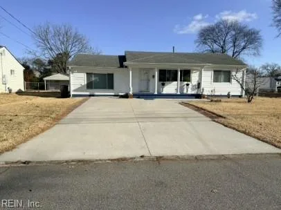 2216 Dean Dr, Norfolk — photo