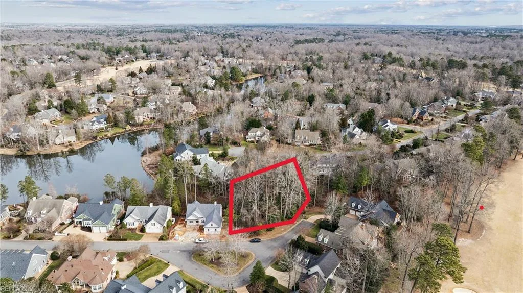 227 St Cuthbert, Williamsburg, VA 23188, USA
