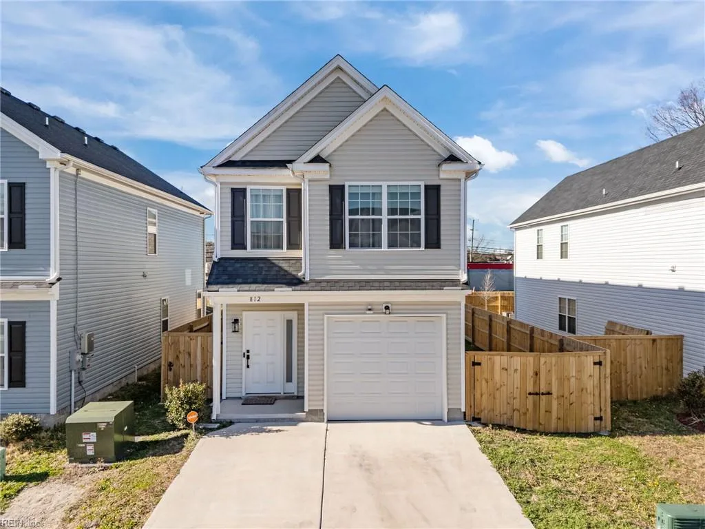 812 Somb Moore Way, Chesapeake — photo