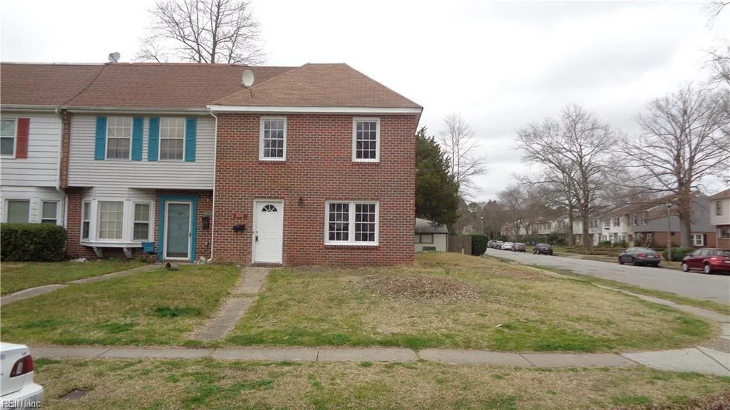 800 Westminster Ln, Virginia Beach — photo