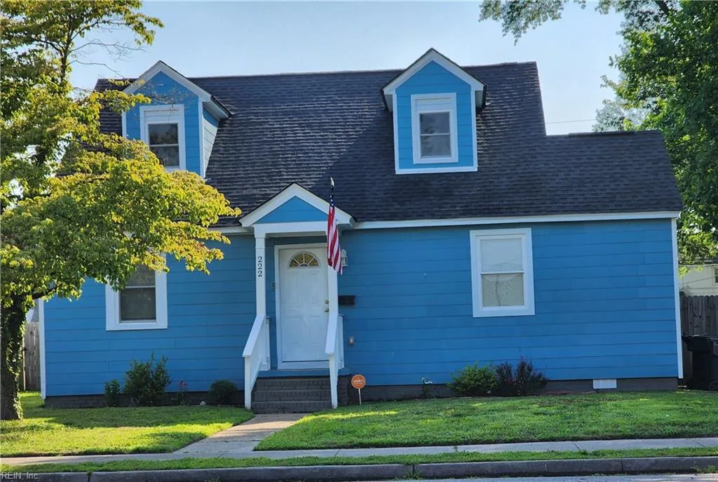 222 Wythe PW, HAMPTON VA 23661
