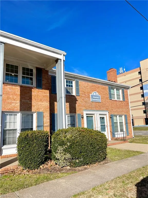 401 21st St #2, Virginia Beach — photo