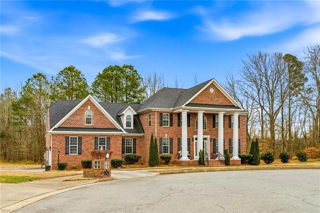 3352 Oyster Creek Dr, Suffolk — photo