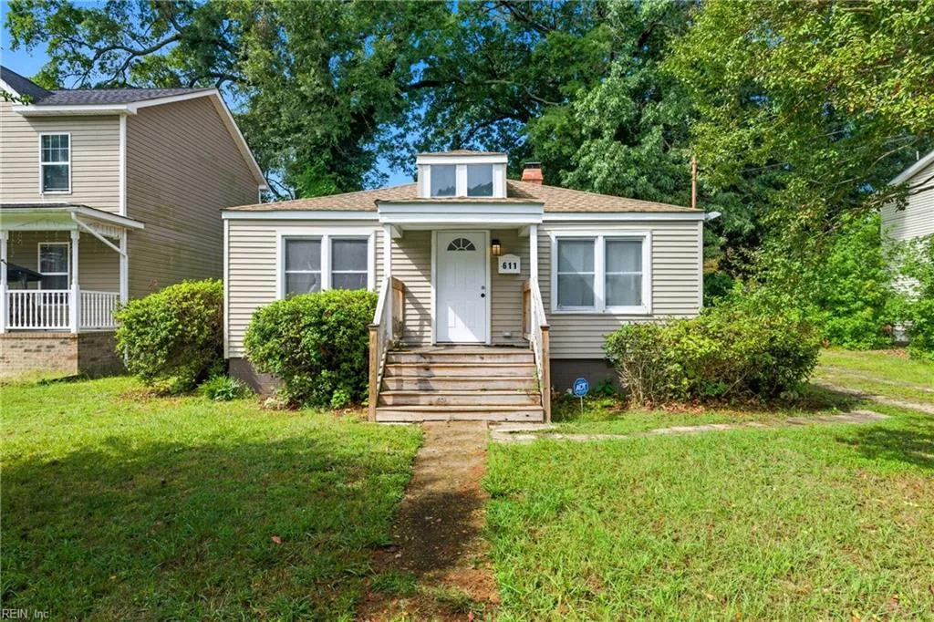 611 Delaware AVE, HAMPTON VA 23661