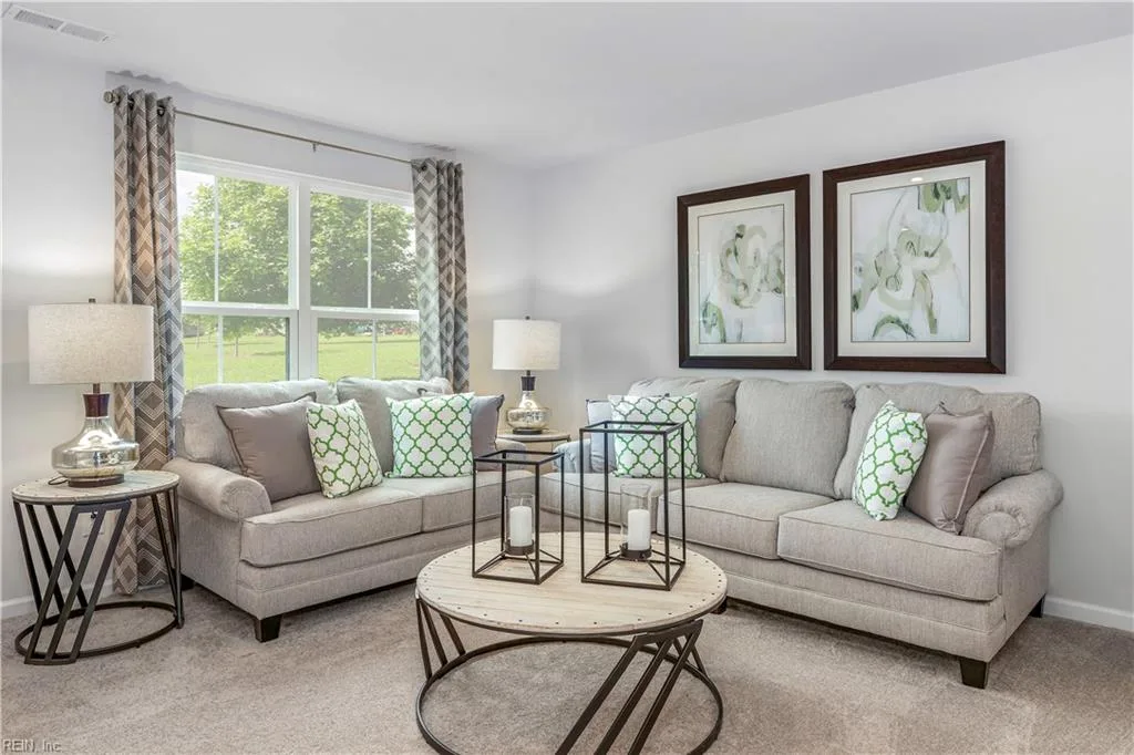 210 Myrtle Ln, South Mills — photo