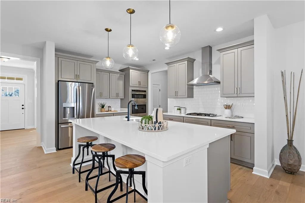 304 Riverview RD, CHESAPEAKE VA 23322