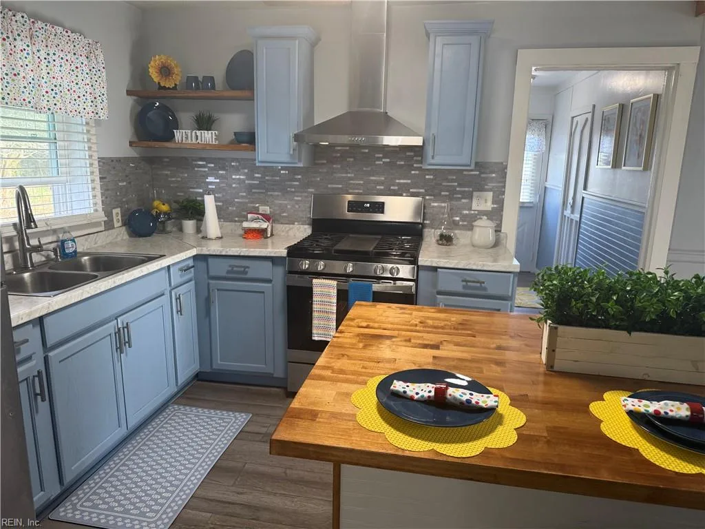 17063 Station Ln, Cape Charles — photo