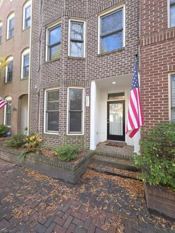 243 College Pl, Norfolk — photo