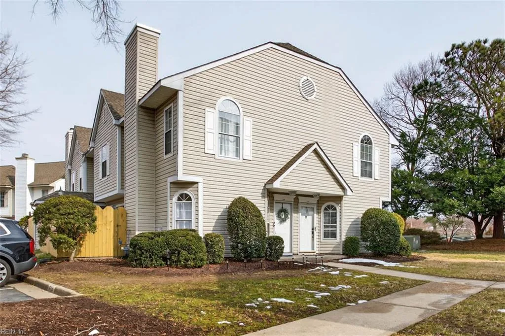 1724 Cottenham Ln, Virginia Beach — photo