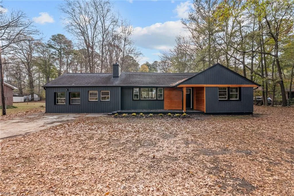 501 Fernwood Farms Rd, Chesapeake — photo