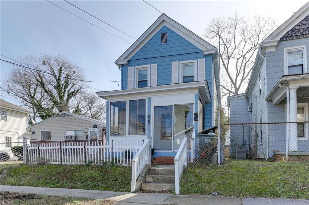 1216 21st ST, NEWPORTNEWS VA 23607