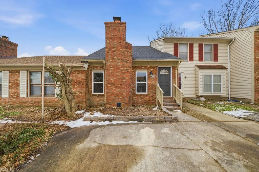 2623 Meadows Lndg, Chesapeake — photo