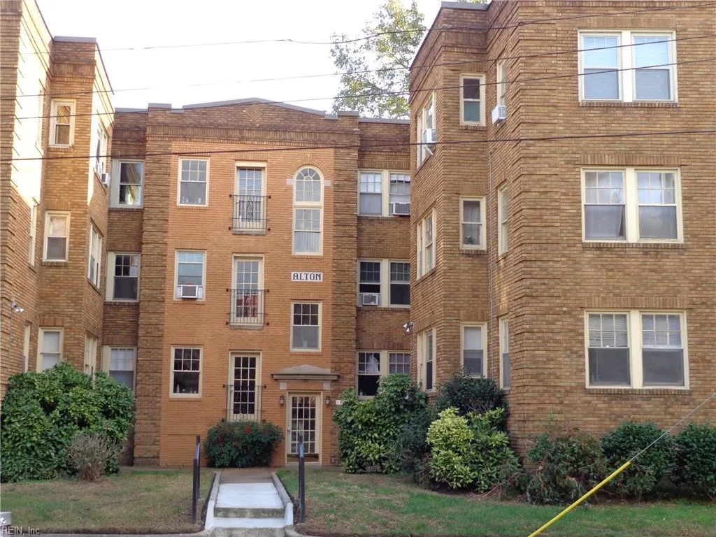 1001 Gates Ave #10c, Norfolk — photo