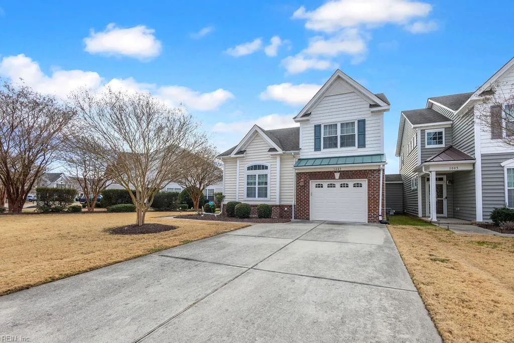 1003 Silver Charm Cir, Suffolk — photo