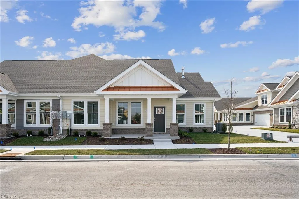 2213 Edwin DR, CHESAPEAKE VA 23322
