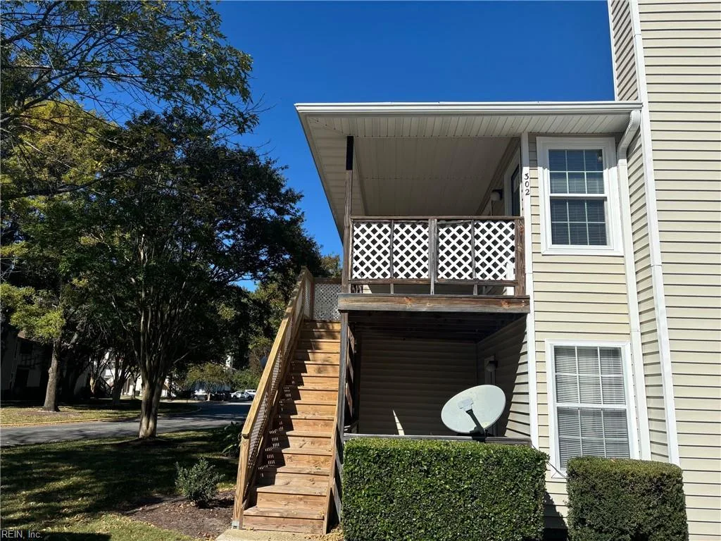 302 Thalia Station Ct, Virginia Beach — photo