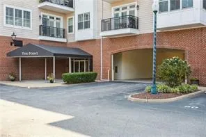 670 Town Center Dr #405, Newport News — photo