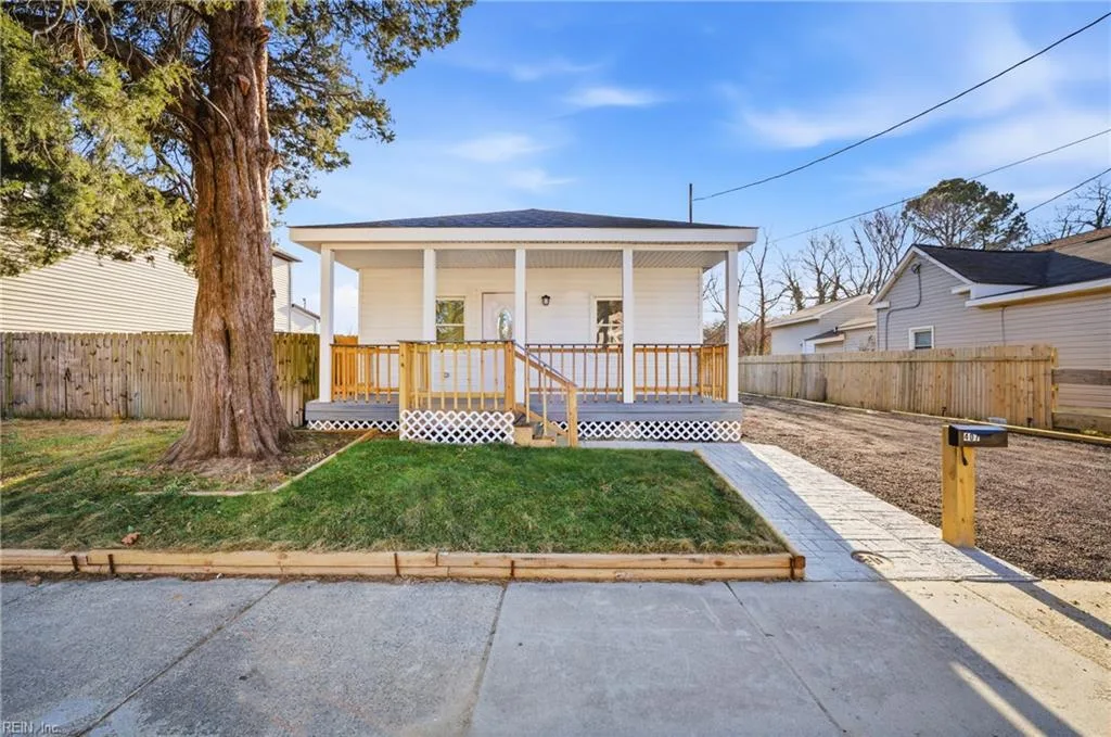 407 Pine AVE, NEWPORTNEWS VA 23607