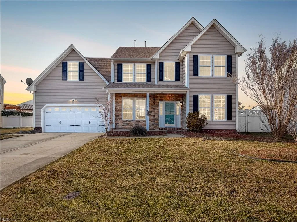 102 Lakes Edge DR, SUFFOLK VA 23434