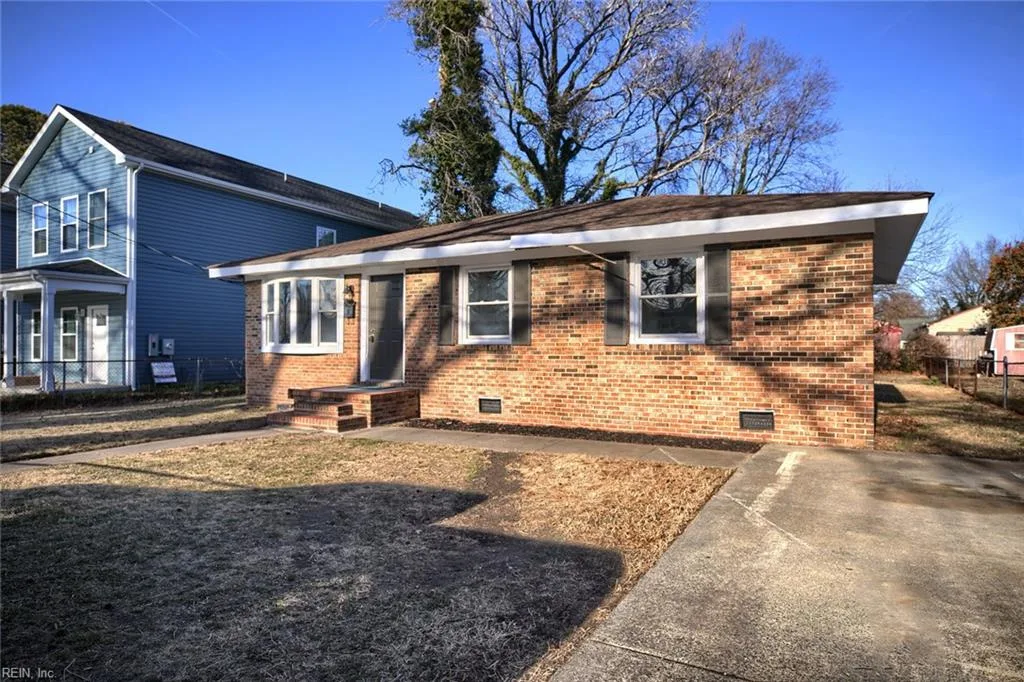 816 Smith St, Hampton — photo