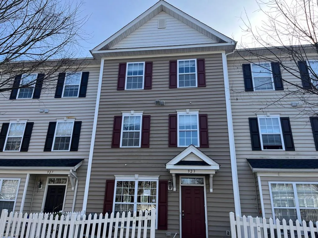 923 Teton CIR #110, SUFFOLK VA 23435
