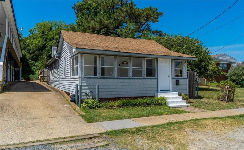 1011 Hillside Ave, Norfolk — photo