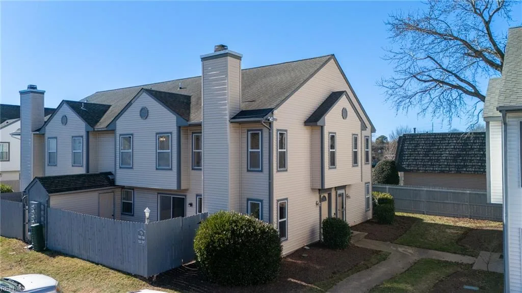 737 Gemstone CT, VIRGINIABEACH VA 23462