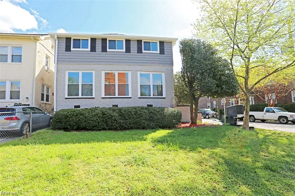 934 Brandon Ave #1, Norfolk — photo